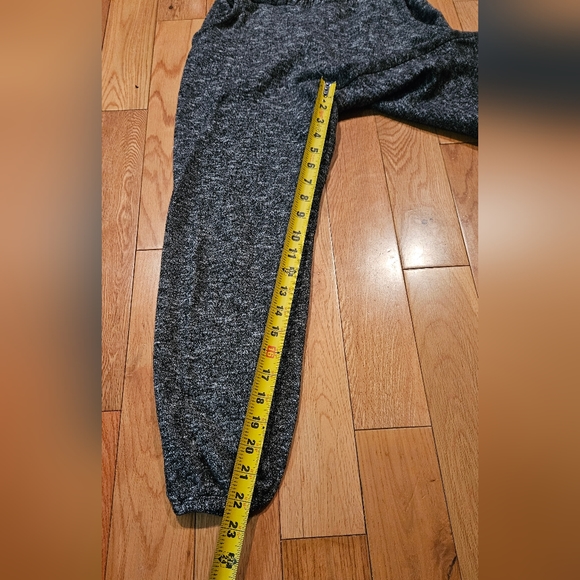 Forever 21 Women's Joggers Size XS - Picture 2 of 9